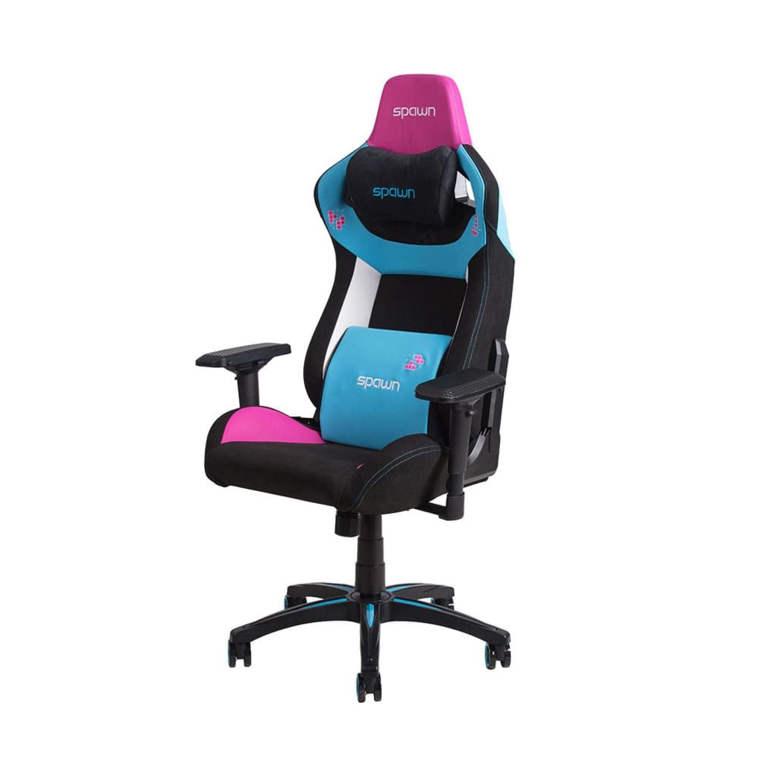 Der Spawn Gaming Stuhl "Neon" von Spawn verfügt über schwarze, blaue und pinke Paneele, 4D-Armlehnen, eine hohe Rückenlehne, ein Lendenstützkissen, ein magnetisches Memory-Foam-Kissen und den Aufdruck "Spawn" auf der Kopfstütze und dem Kissen.